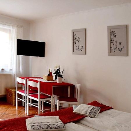 Fertőrákos Szentesi Panzio B&B 외부 사진
